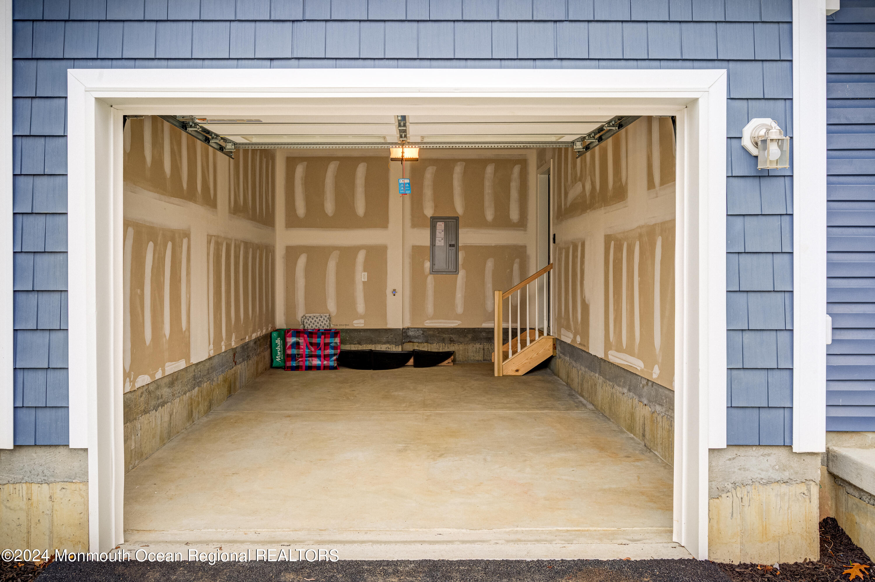 8 Raritan Avenue Keyport, NJ 07735 - Photo 30 of 38 8_raritan_cove006