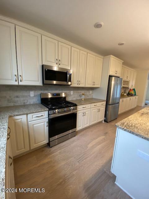 8 Raritan Avenue Keyport, NJ 07735 - Photo 36 of 38 IMG_2915