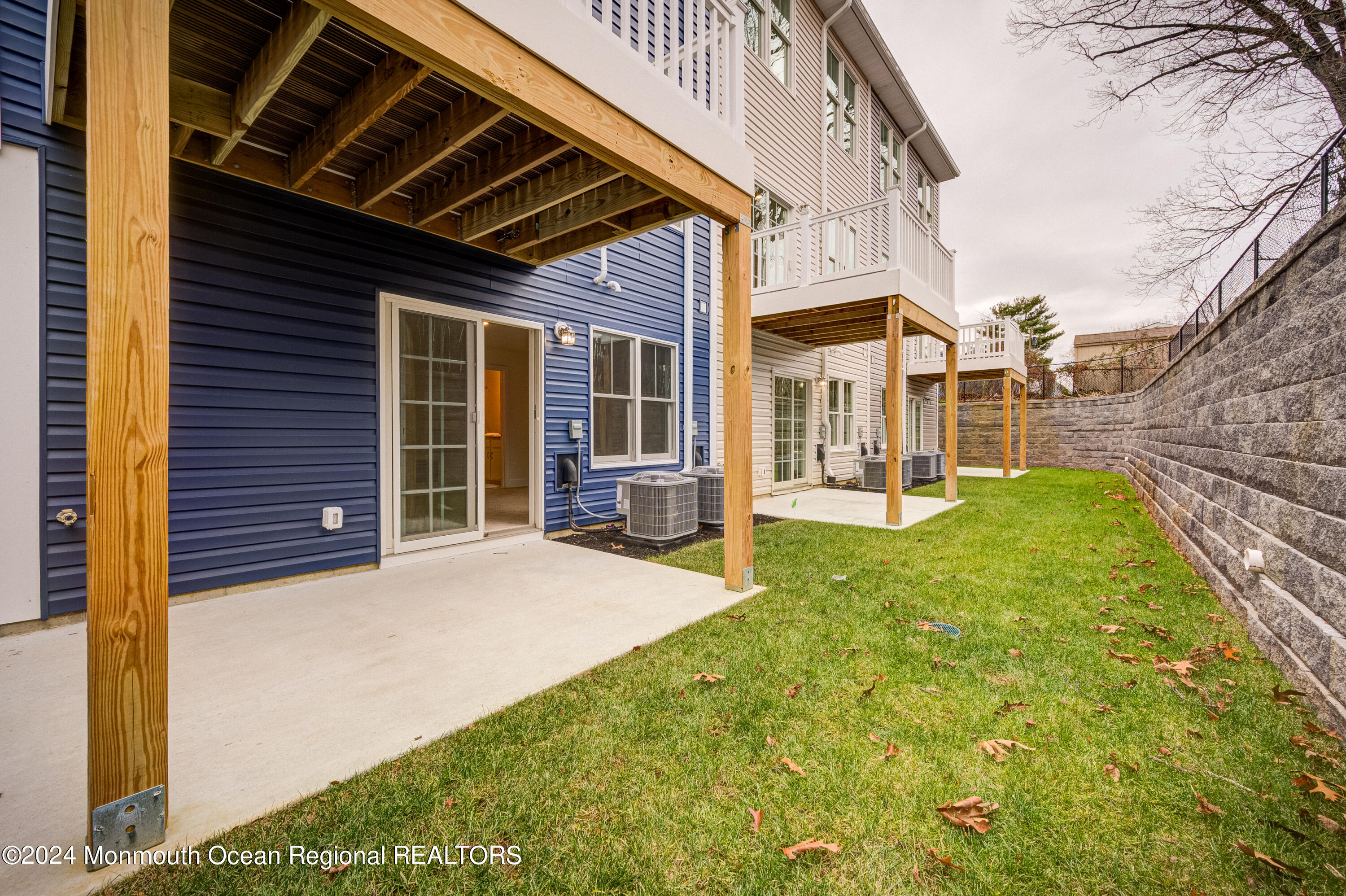 8 Raritan Avenue Keyport, NJ 07735 - Photo 10 of 38 8_raritan_cove035