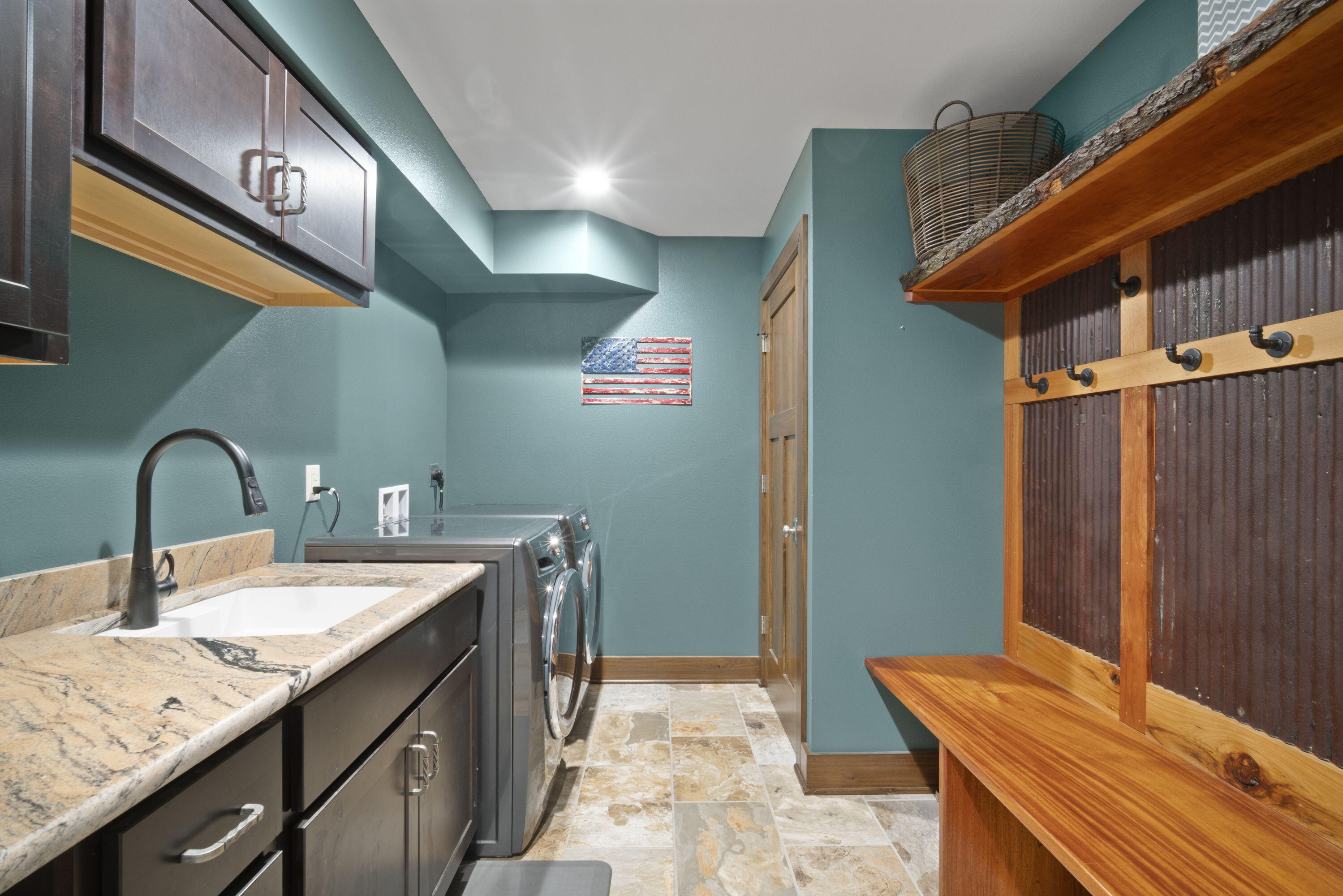 4495 Ridge Road Kewaskum, WI 53040 - Photo 20 of 39 20_imgDSC06373