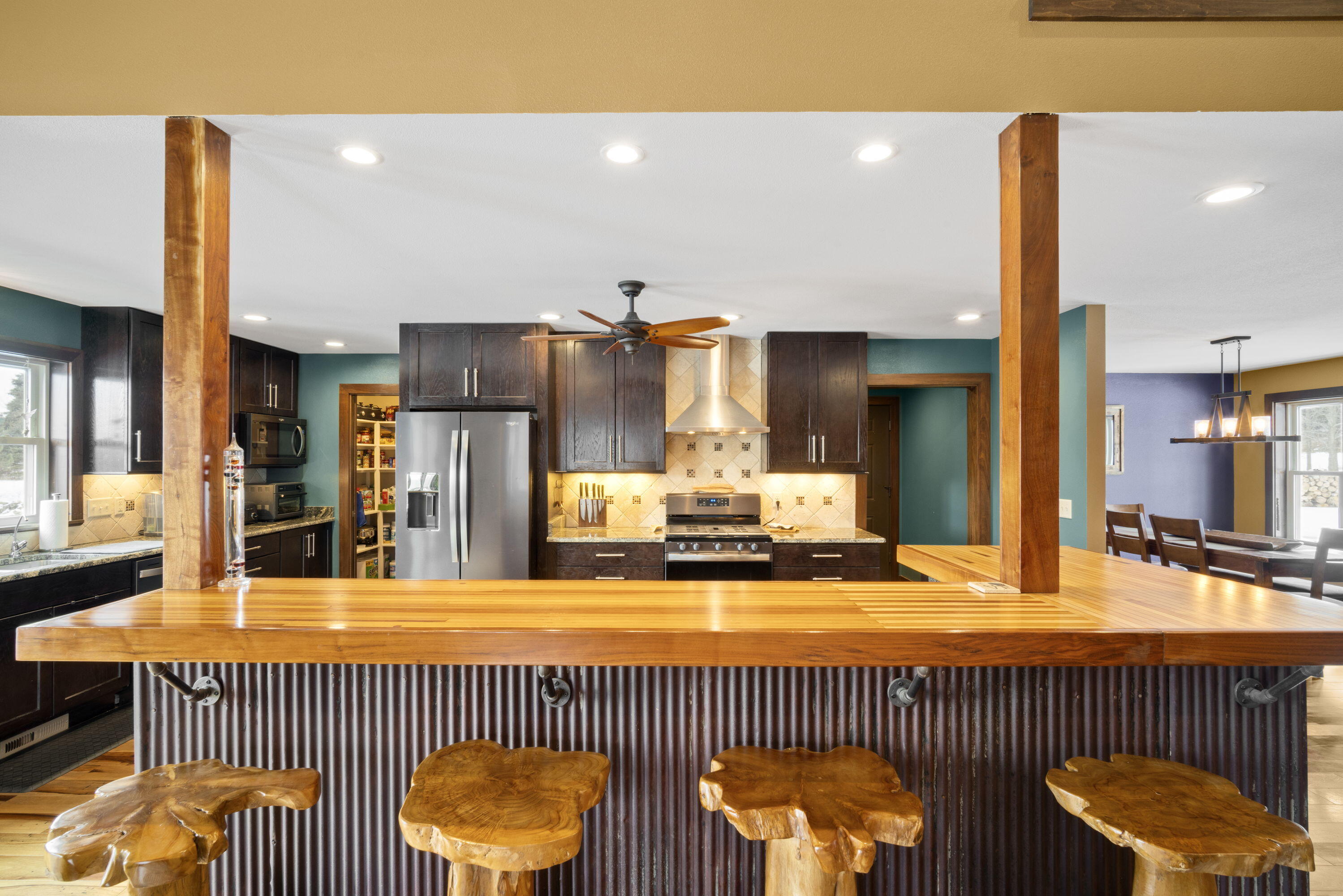 4495 Ridge Road Kewaskum, WI 53040 - Photo 8 of 39 8_imgDSC06403