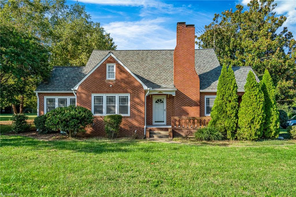 801 Polo Road Winston-Salem, NC 27106 - Photo 1 of 38 Gallery Image 1