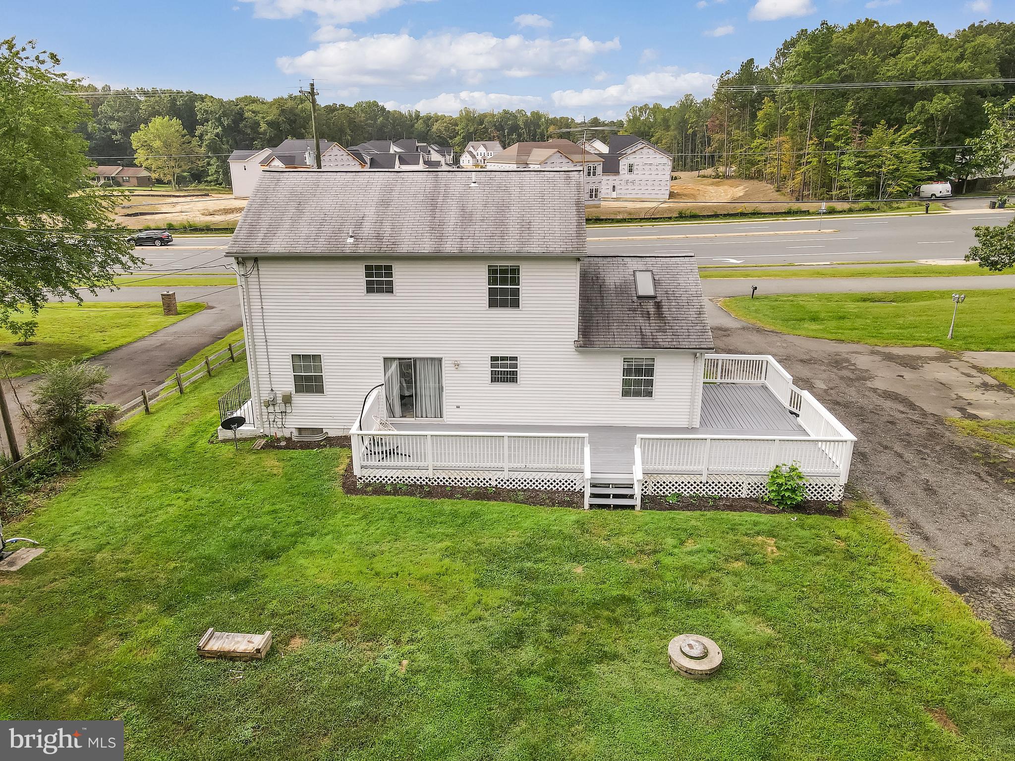 13799 Spriggs Road Manassas, VA 20112 - Photo 2 of 38 Almost 1 full Acre of Flat land!