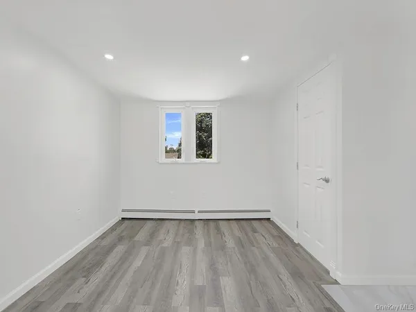 $2,100 | 8 Winthrop Street, Unit 2, Lynbrook, NY 11563