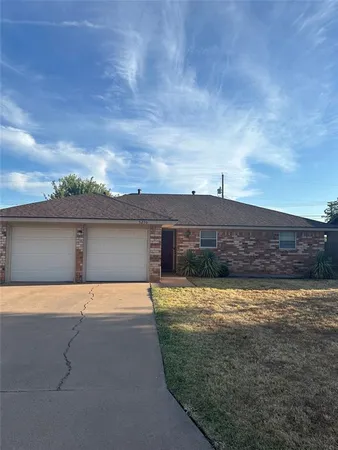 $2,195 | 5256 Benbrook Street, Abilene, TX 79605