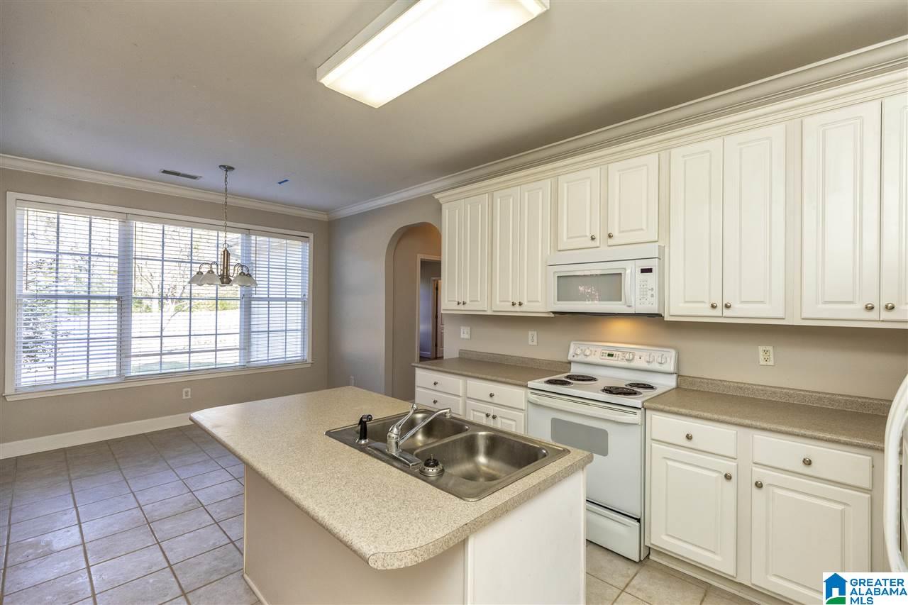 100 Silverstone Lane Alabaster, AL 35007 - Photo 16 of 44