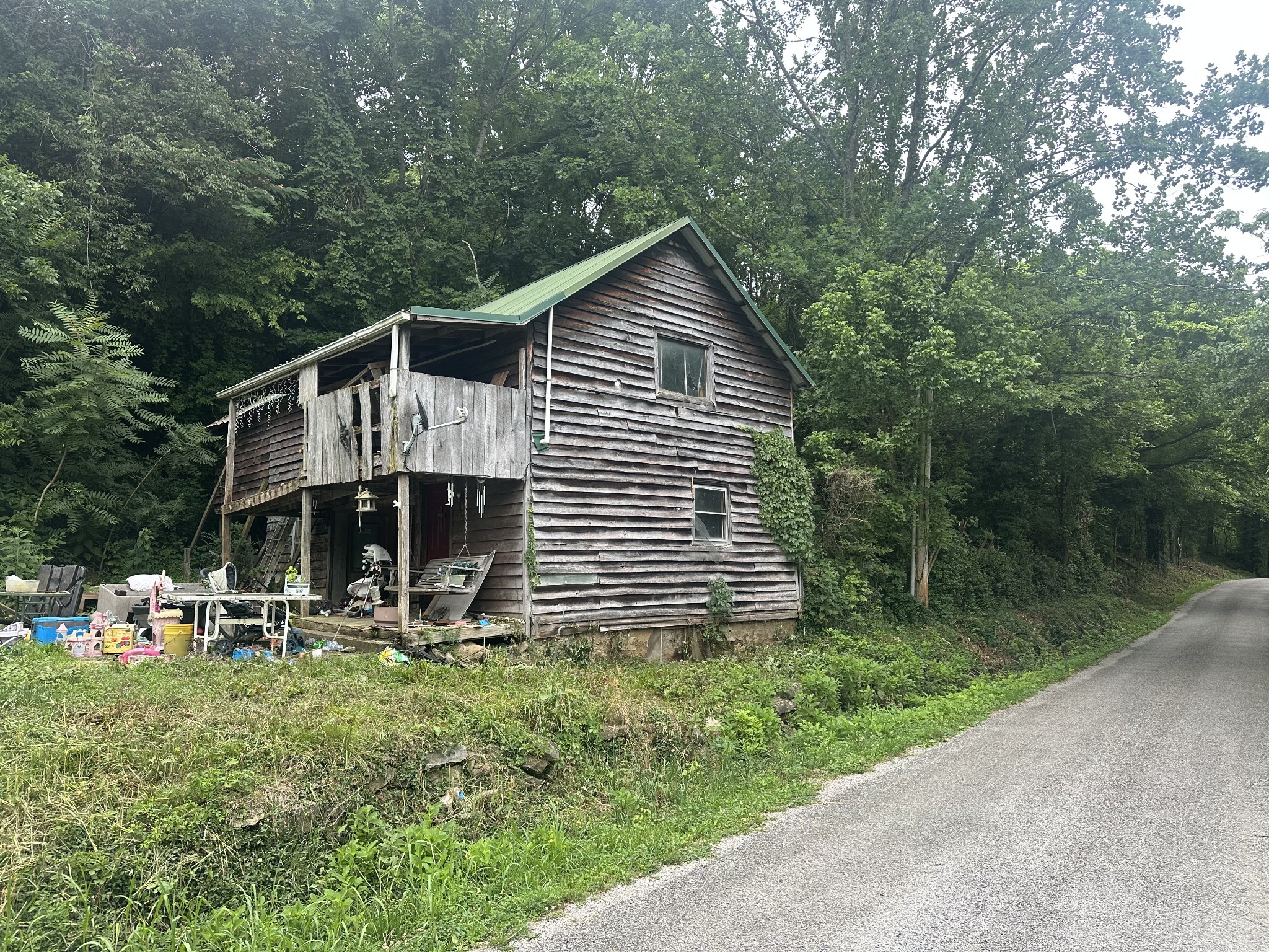 17 Hackett Valley Road Hickman, TN 38567 - Photo 1 of 9