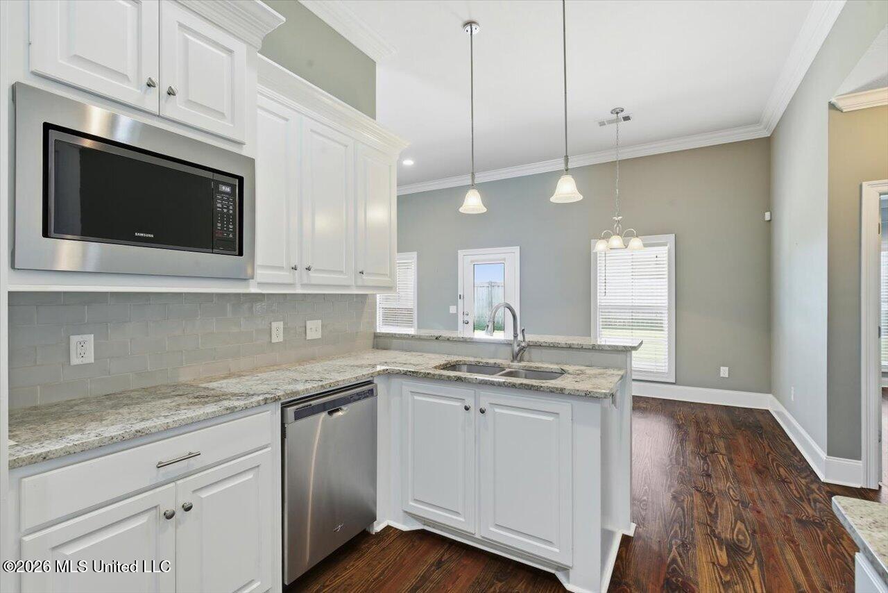 358 Emerald Way Brandon, MS 39047 - Photo 11 of 40 11-358 Emerald Wy _ Hometoursms.com