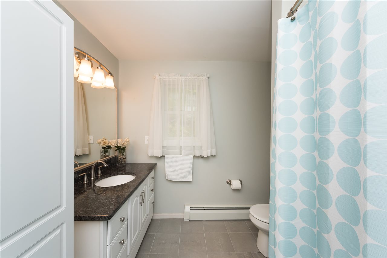541 Berry River Road Barrington, NH 03825 - Photo 7 of 27