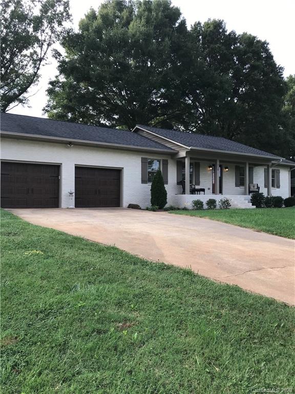 210 Golf Course Road, Unit J Maiden, NC 28650 - Photo 2 of 18 Gallery Image 2