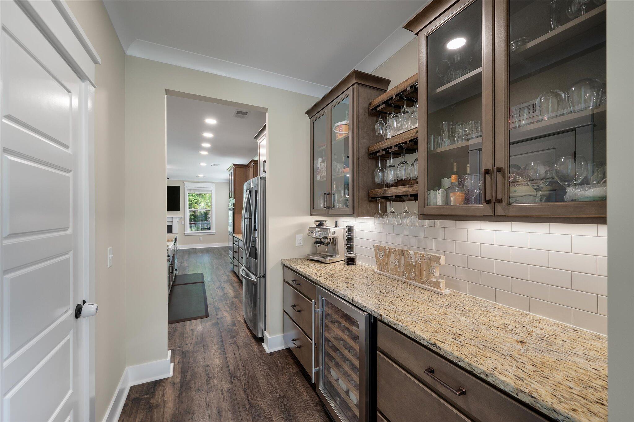 1502 Checker Ct Mount Mount Pleasant, SC 29466 - Photo 2 of 46 21-1502_Checker_i (25)