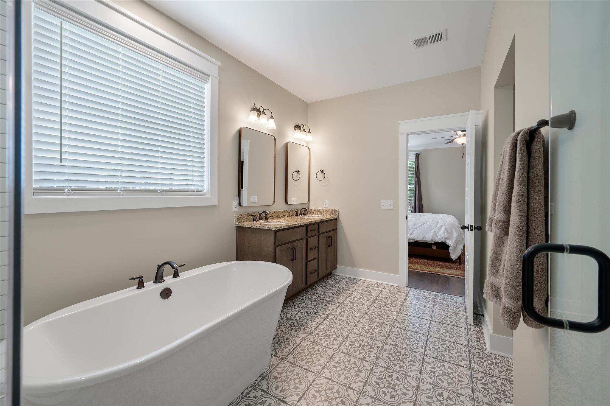 1502 Checker Ct Mount Mount Pleasant, SC 29466 - Photo 25 of 46 30-1502_Checker_i (40)