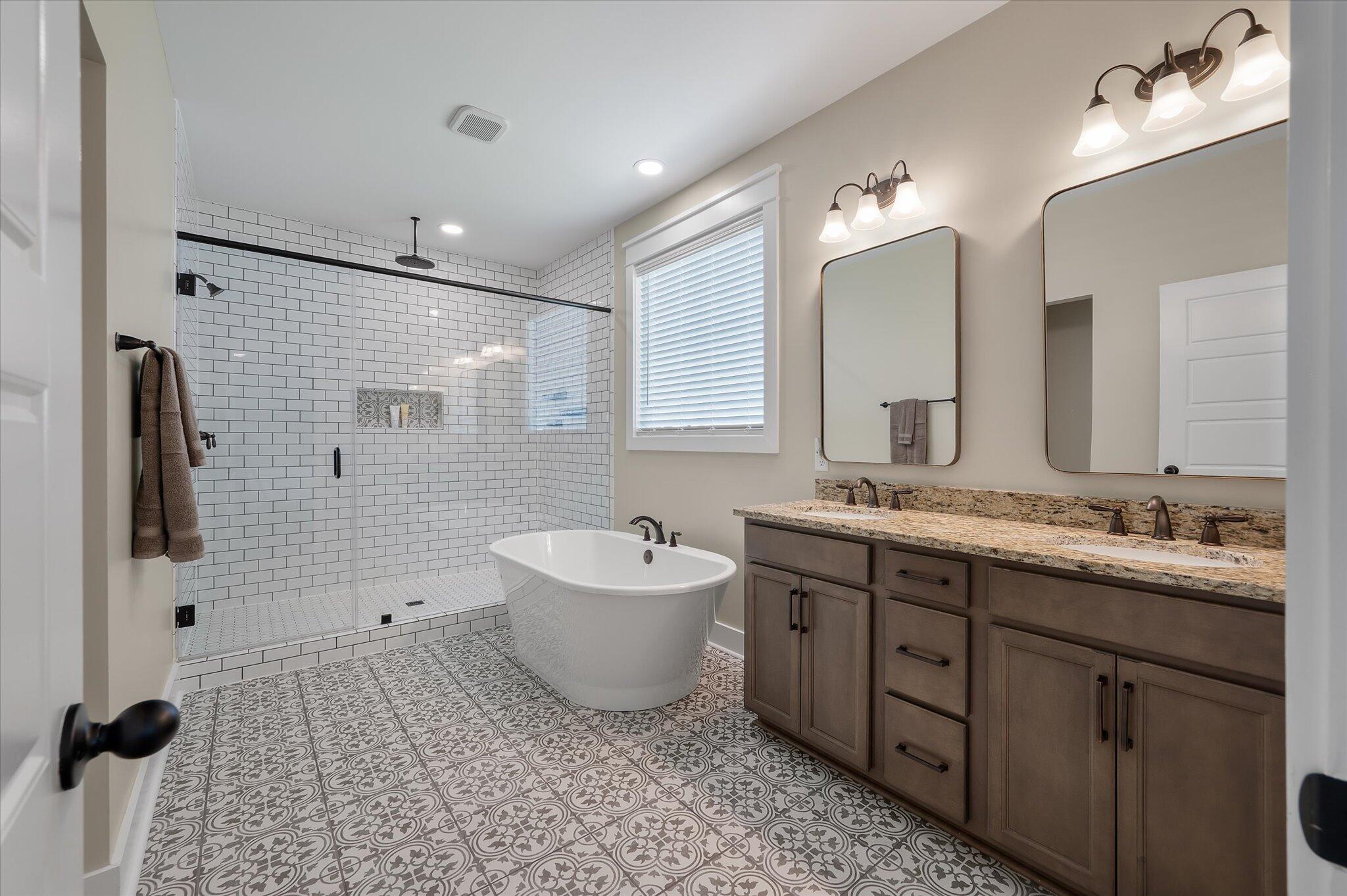 1502 Checker Ct Mount Mount Pleasant, SC 29466 - Photo 4 of 46 28-1502_Checker_i (37)