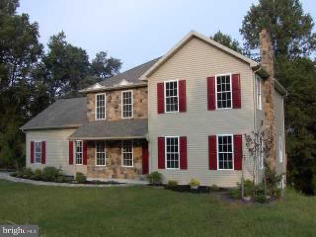 431 Nye Road Hummelstown, PA 17036 - Photo 1 of 5 Gallery Image 1