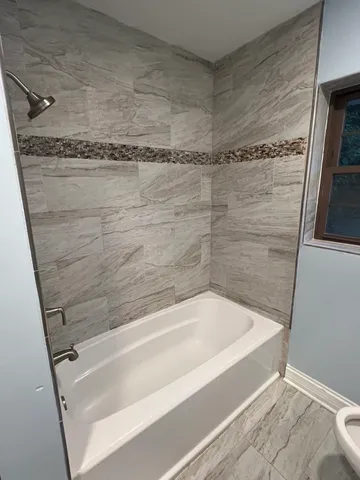 $419,000 | 16W318 95th Place, Burr Ridge, IL 60527