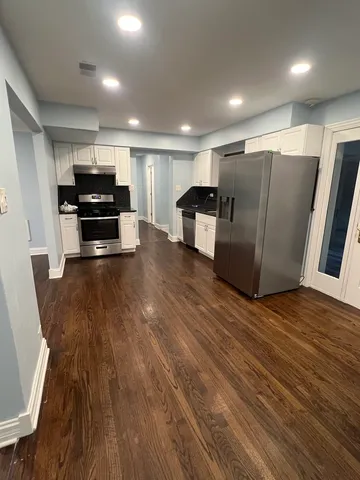 $419,000 | 16W318 95th Place, Burr Ridge, IL 60527