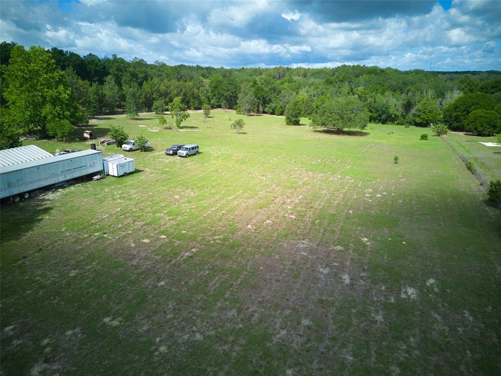 37149 Grays Airport Road Lady Lake, FL 32159 - Photo 34 of 36 a view of an outdoor space and yard