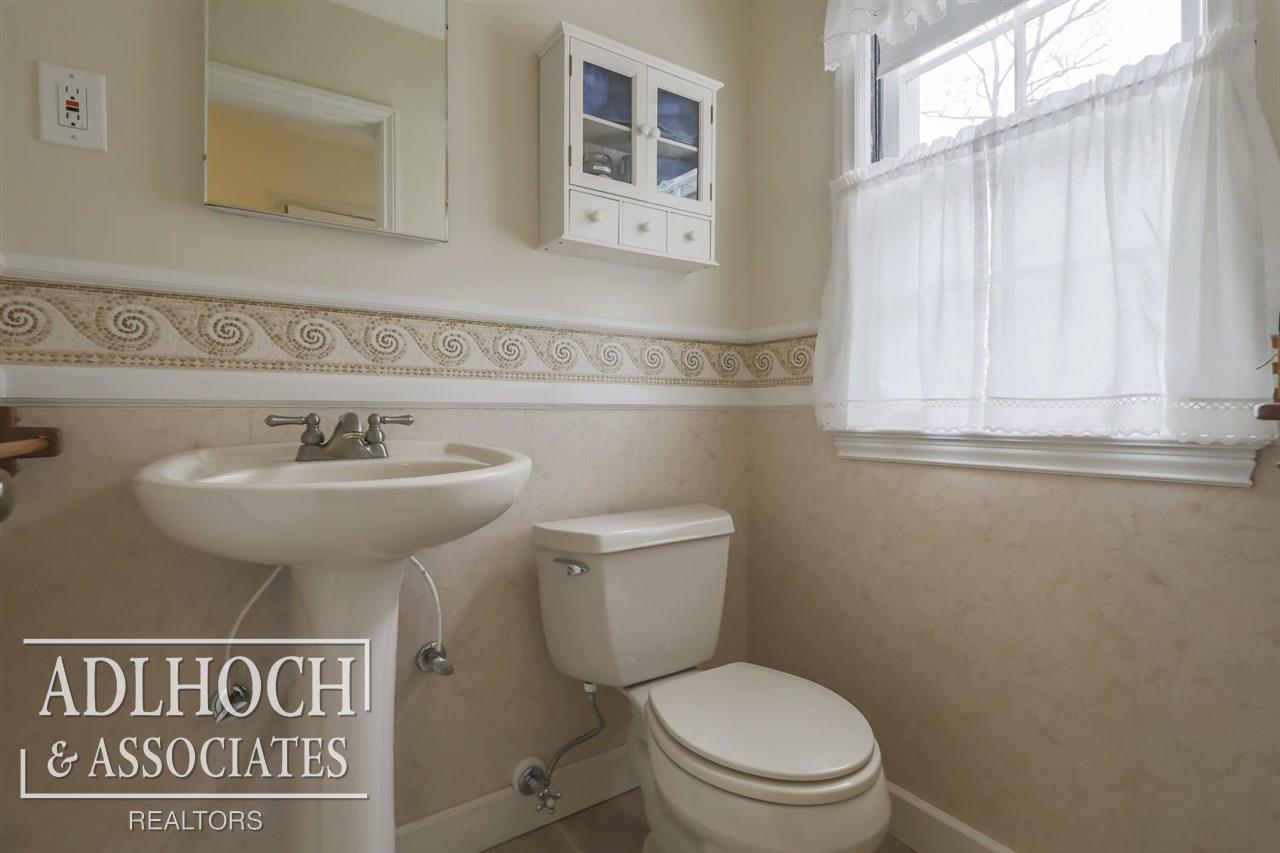 1306 Audubon Road Grosse Pointe Park, MI 48230 - Photo 18 of 43
