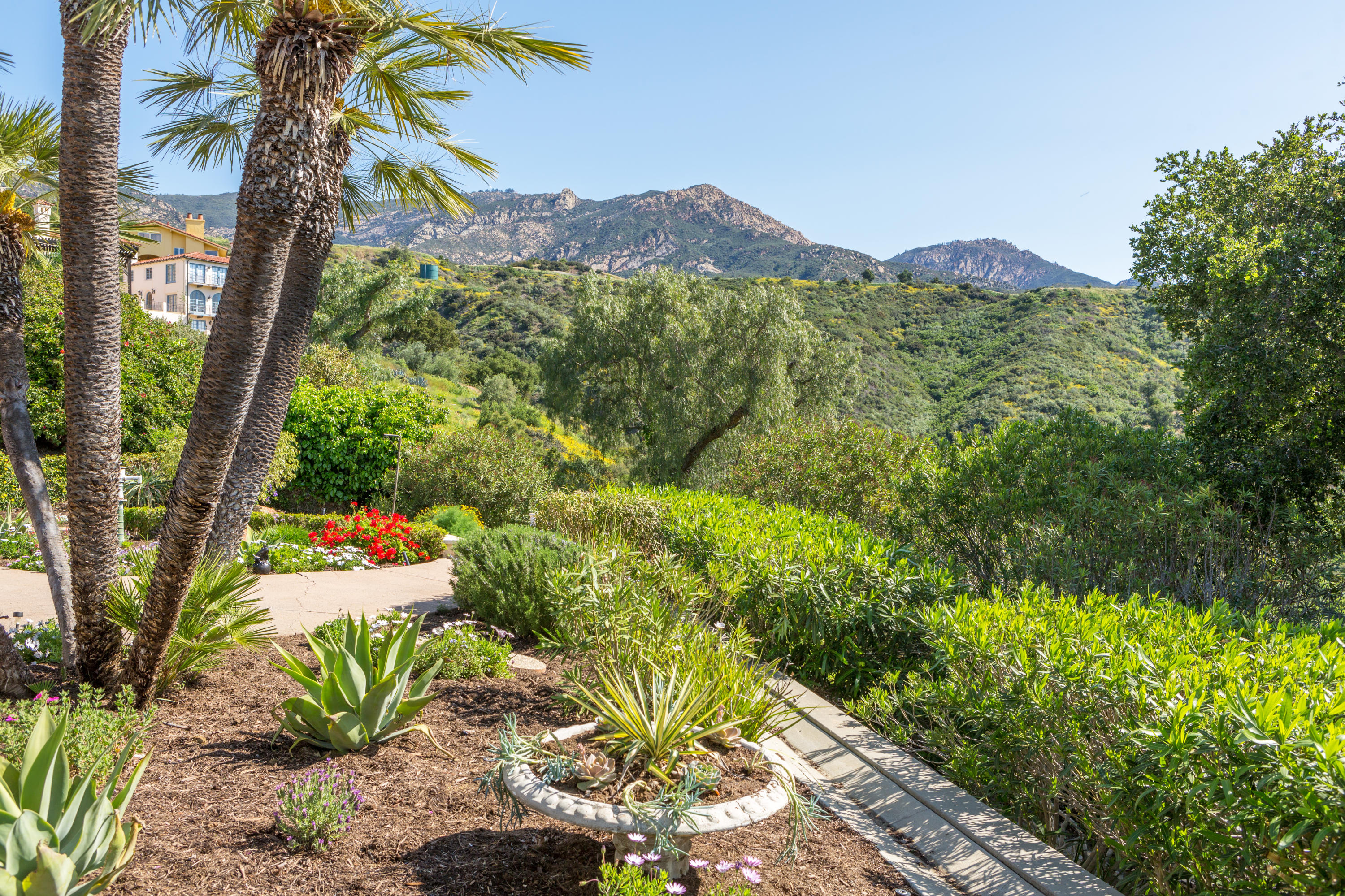 440 Northridge Road Santa Barbara, CA 93105 - Photo 33 of 35 Mountain view