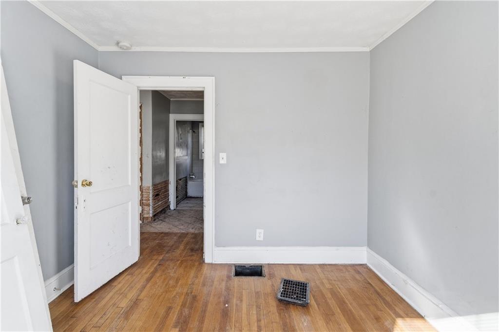 197 Mathewson Place Southwest Atlanta, GA 30314 - Photo 7 of 14