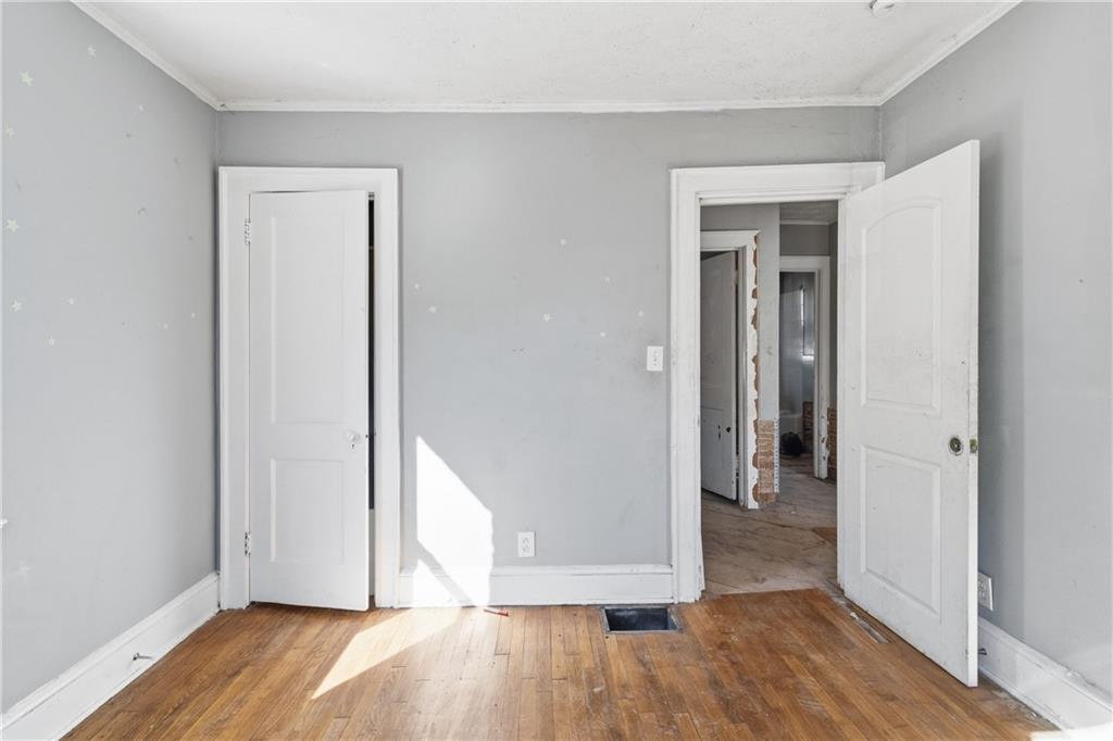 197 Mathewson Place Southwest Atlanta, GA 30314 - Photo 9 of 14