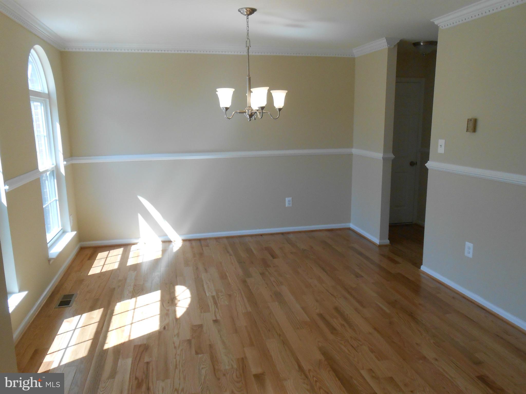 9814 Pheasant Run Court Laurel, MD 20708 - Photo 4 of 30 Dining Room