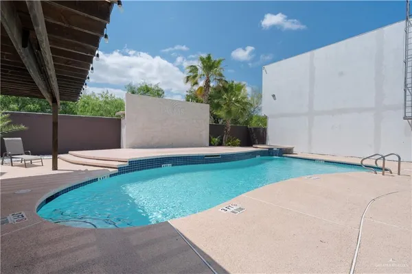 $1,400 | 4217 Colbath Avenue, Unit 405A, McAllen, TX 78503