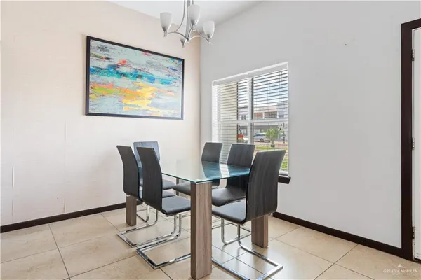 $1,400 | 4217 Colbath Avenue, Unit 405A, McAllen, TX 78503