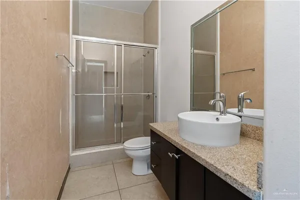 $1,400 | 4217 Colbath Avenue, Unit 405A, McAllen, TX 78503