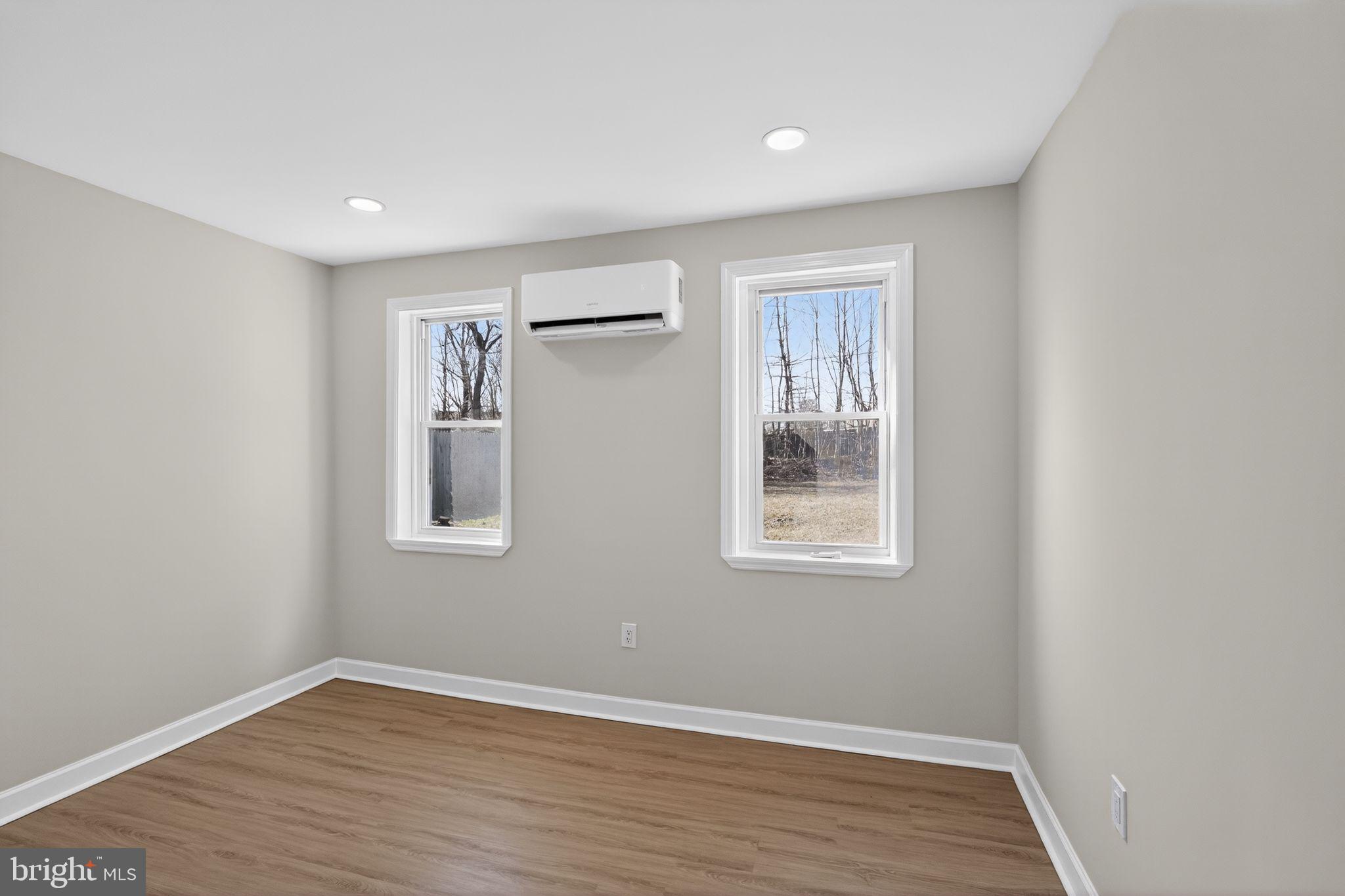 727 West County Line Road Horsham, PA 19044 - Photo 20 of 34