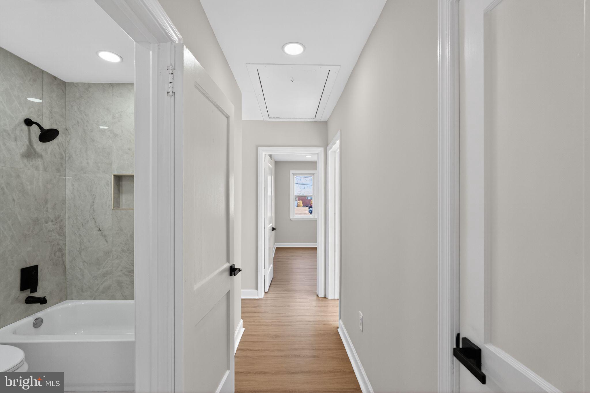 727 West County Line Road Horsham, PA 19044 - Photo 28 of 34