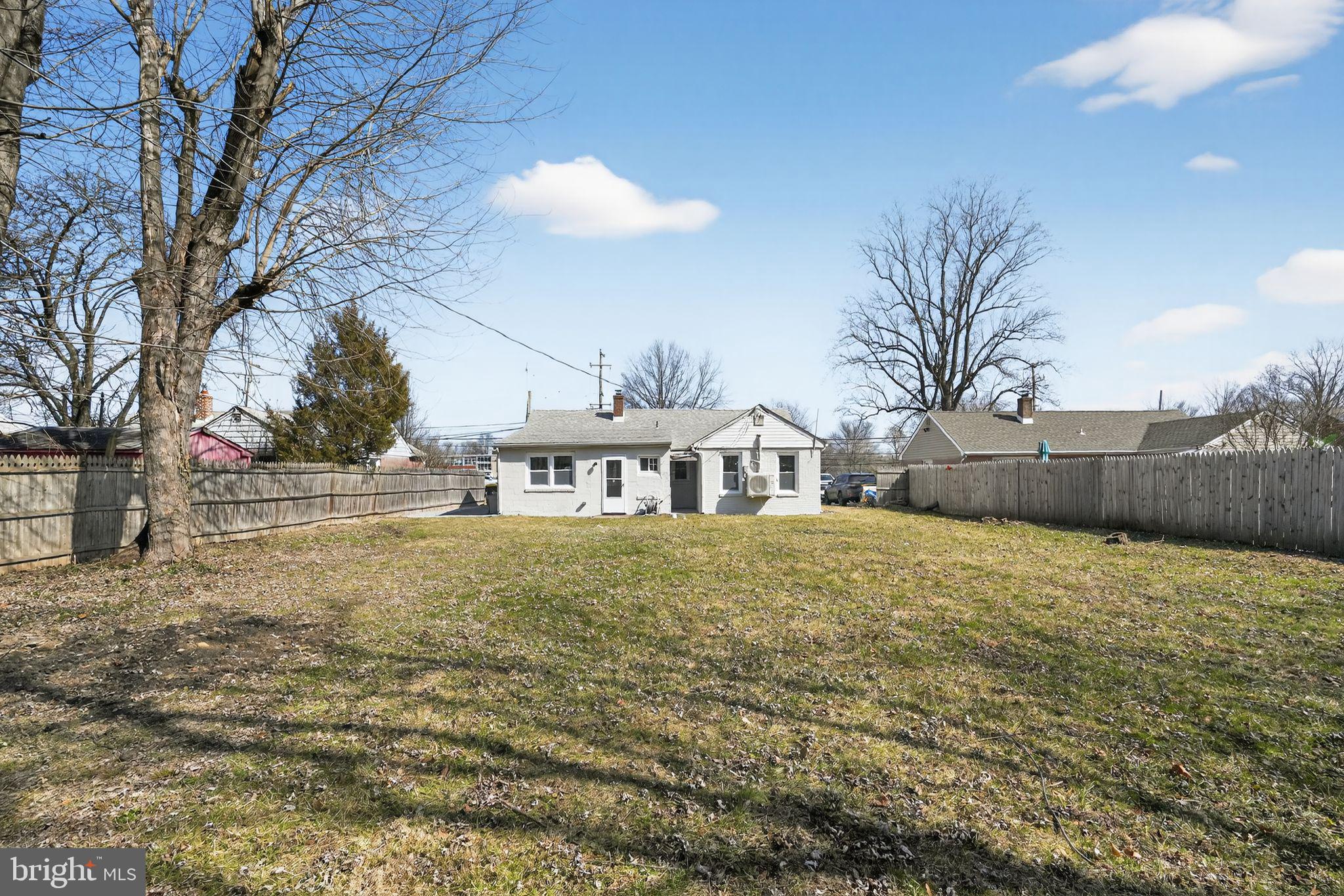 727 West County Line Road Horsham, PA 19044 - Photo 32 of 34