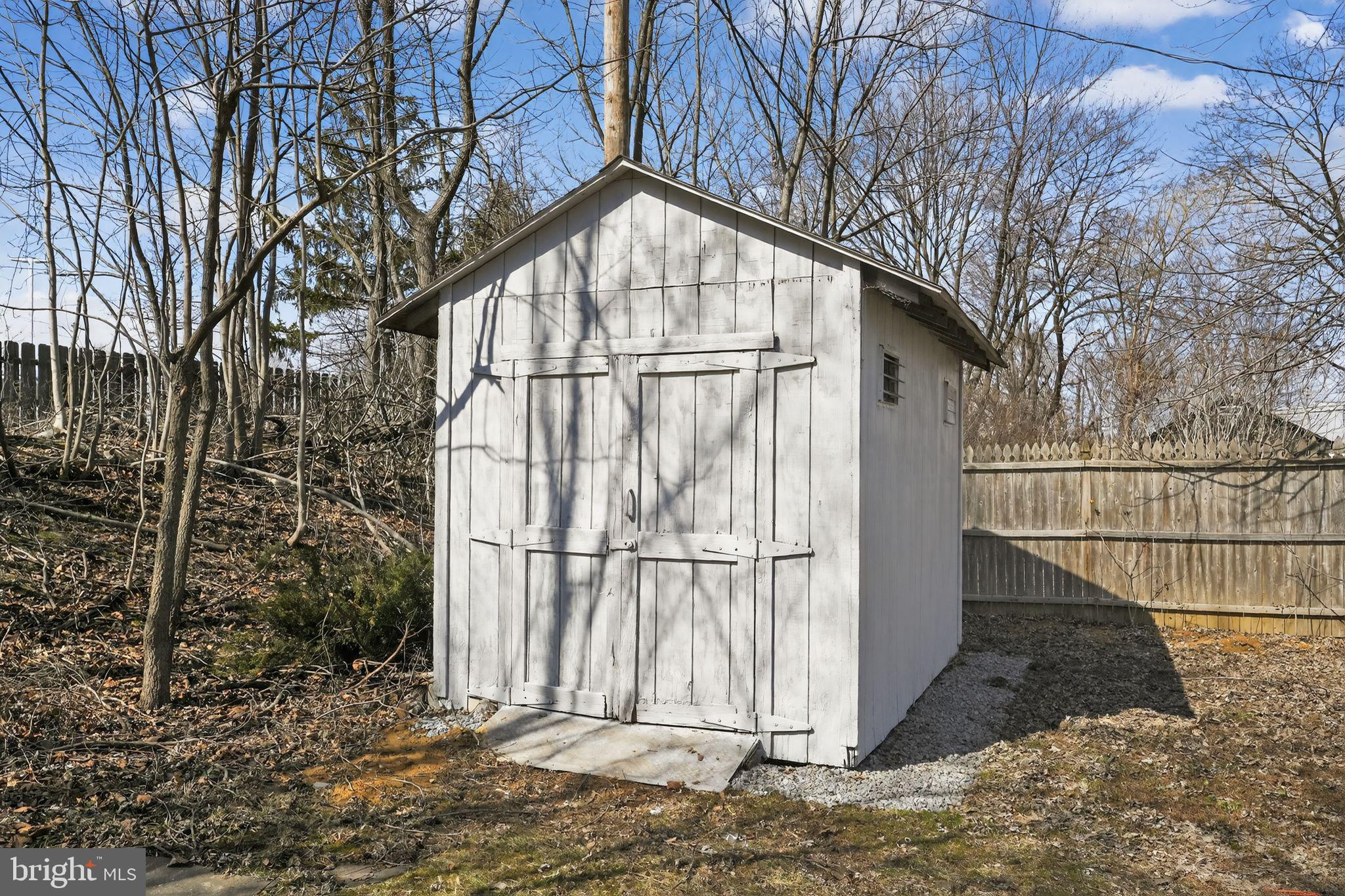 727 West County Line Road Horsham, PA 19044 - Photo 33 of 34