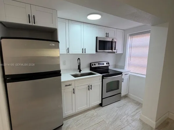 $1,249 | 7840 Northwest 5 Avenue, Unit REAR, Miami, FL 33150