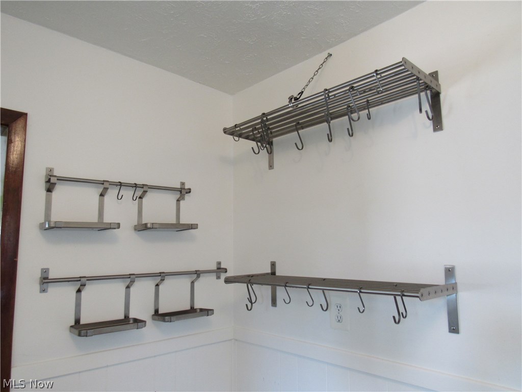 3361 Berea Road Cleveland, OH 44111 - Photo 12 of 34 Gallery Image 12