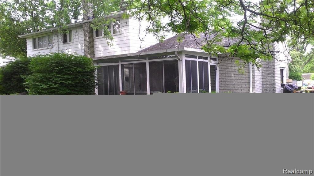 28232 Bell Road Southfield, MI 48034 - Photo 6 of 6 Back View.jpg