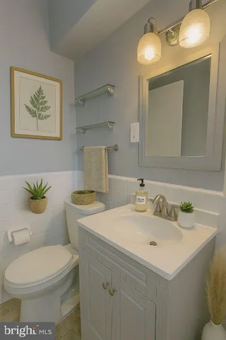 $1,895 | 1010 25th Street Northwest, Unit 807, Washington, DC 20037