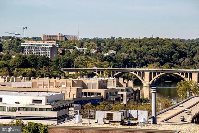 $1,895 | 1010 25th Street Northwest, Unit 807, Washington, DC 20037