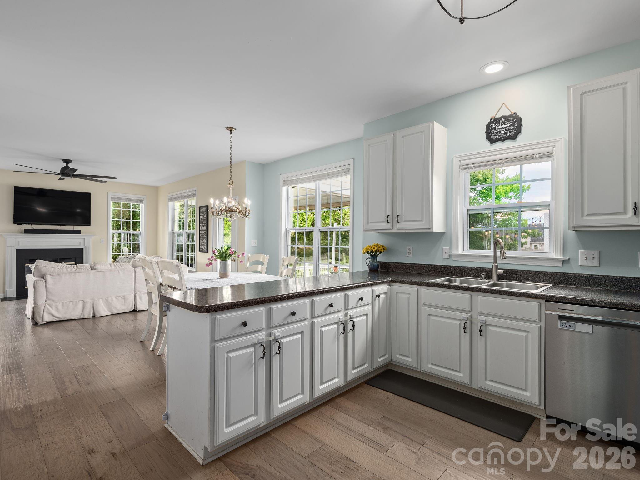 288 Walnut Crest Road Fletcher, NC 28732 - Photo 17 of 48