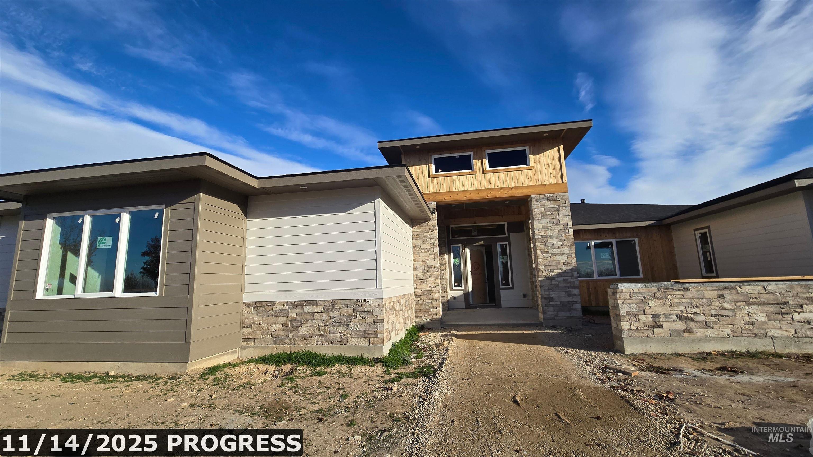 64 East Shafer View Drive Meridian, ID 83642 - Photo 3 of 28