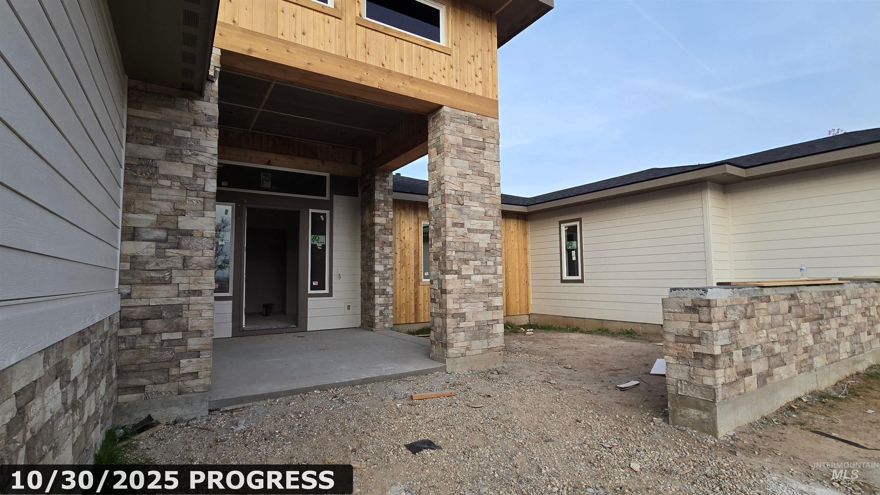 64 East Shafer View Drive Meridian, ID 83642 - Photo 5 of 28