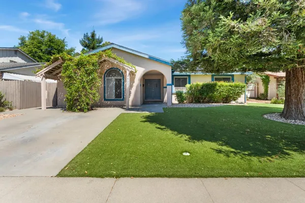 $875,000 | 407 Del Oro Avenue, Davis, CA 95616