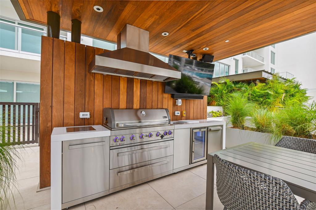 1020 Sunset Point Road, Unit 310 Clearwater, FL 33755 - Photo 74 of 86
