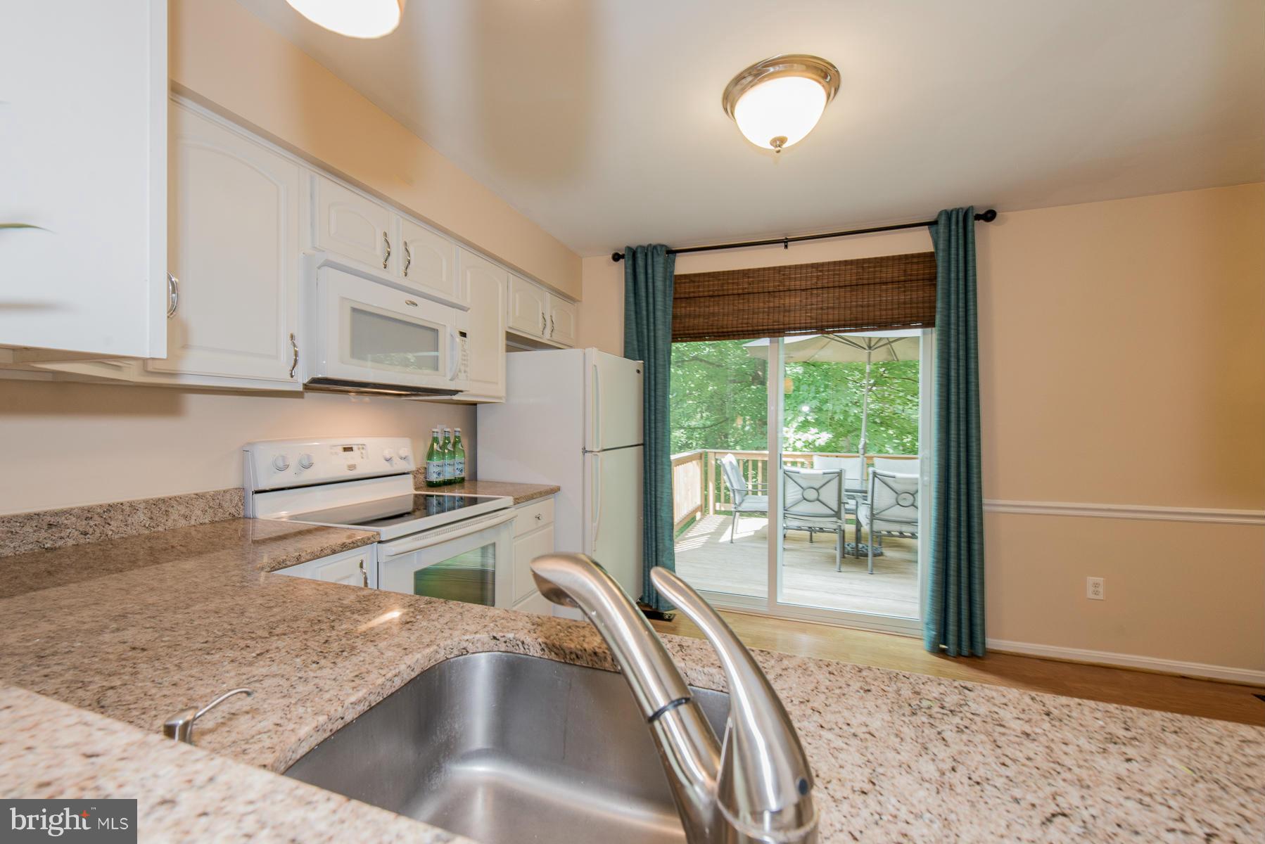 11516 Shell Flower Lane Columbia, MD 21044 - Photo 11 of 30 Kitchen