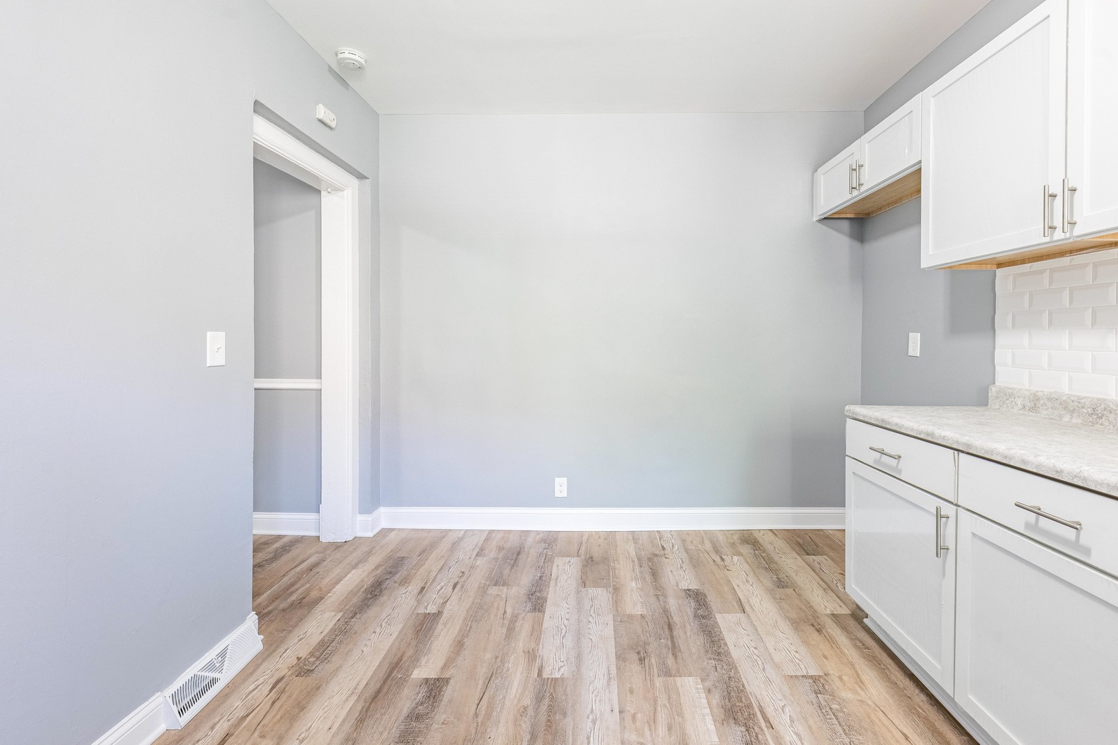 1310 East 72nd Street Chicago, IL 60619 - Photo 14 of 30