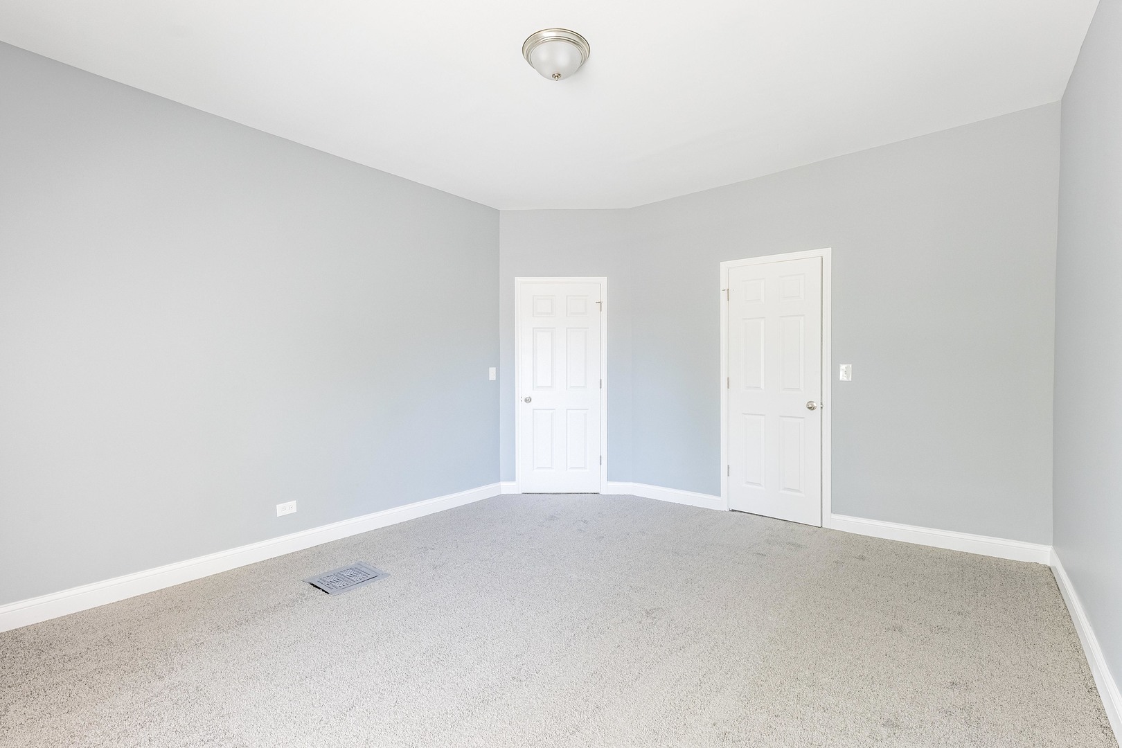 1310 East 72nd Street Chicago, IL 60619 - Photo 17 of 30