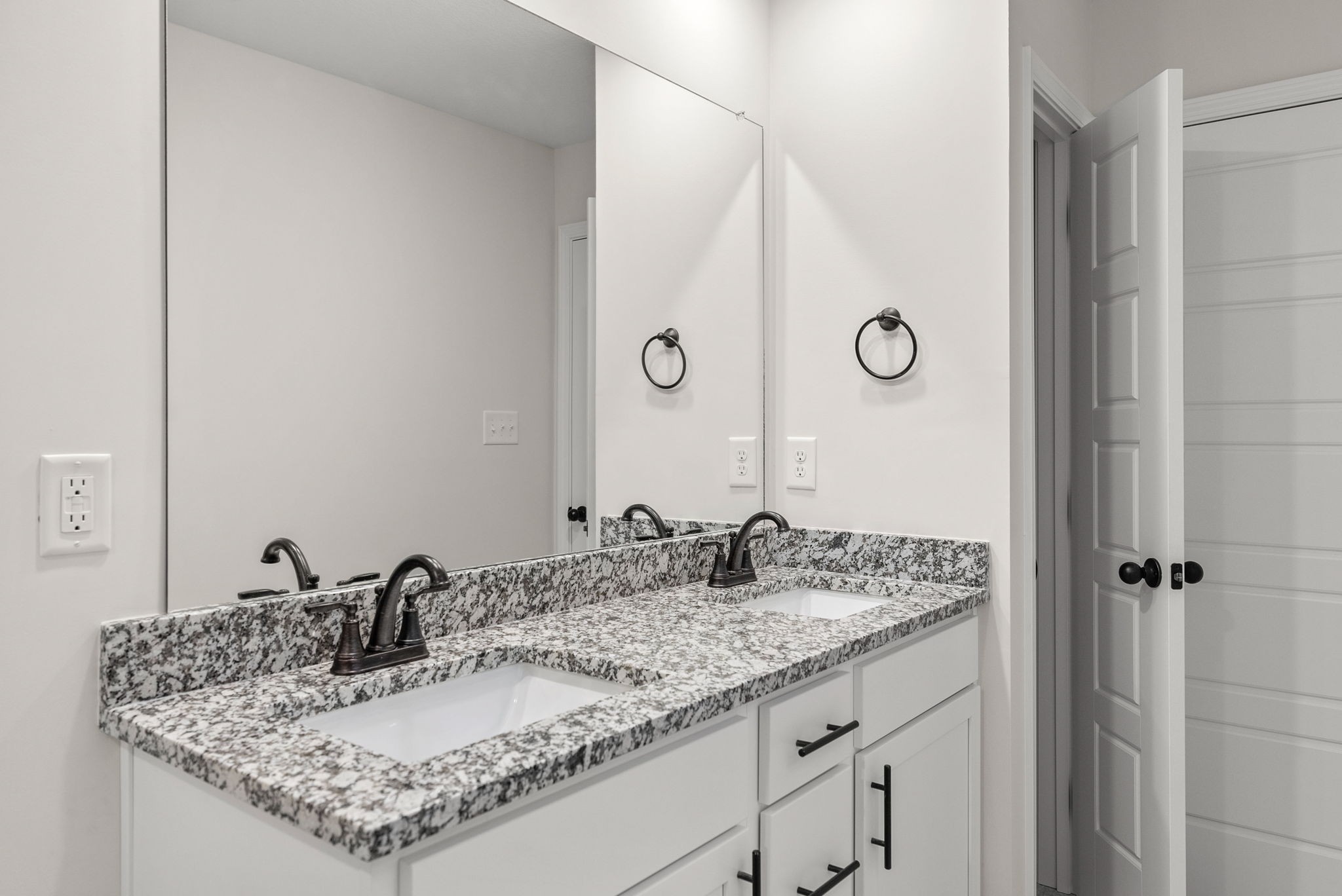 165 Quarry Rdg Road Clarksville, TN 37043 - Photo 24 of 36 Gallery Image 24