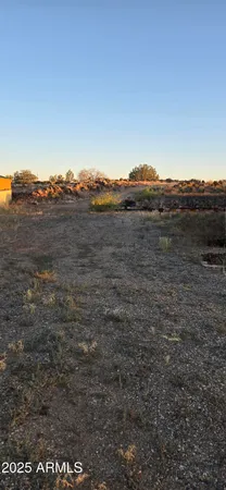 $90,000 | 499 East Park View Lane, Unit 2677, Mayer, AZ 86333