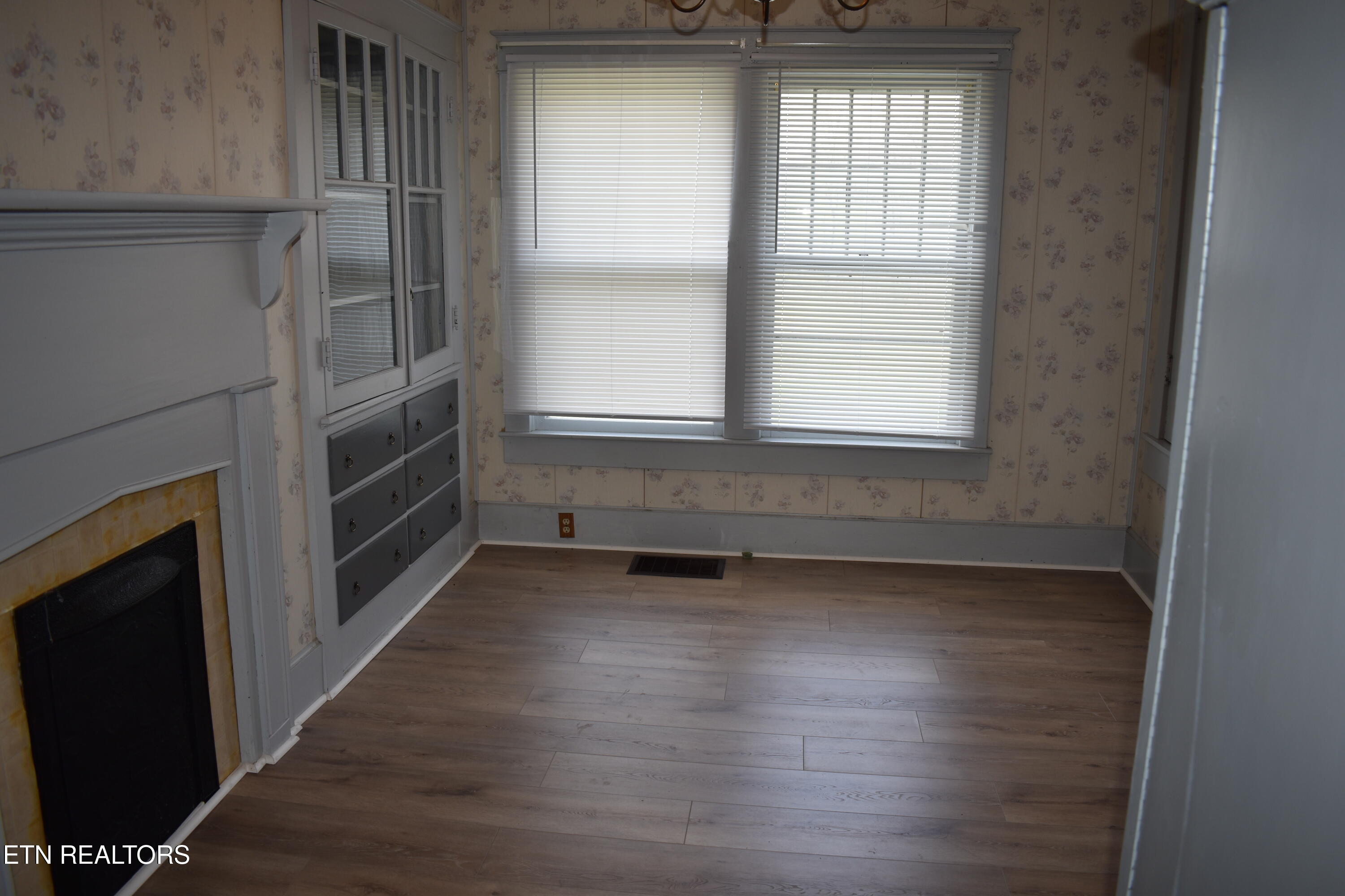 8749 Wilderness Road Ewing, VA 24248 - Photo 15 of 25 DSC_0147