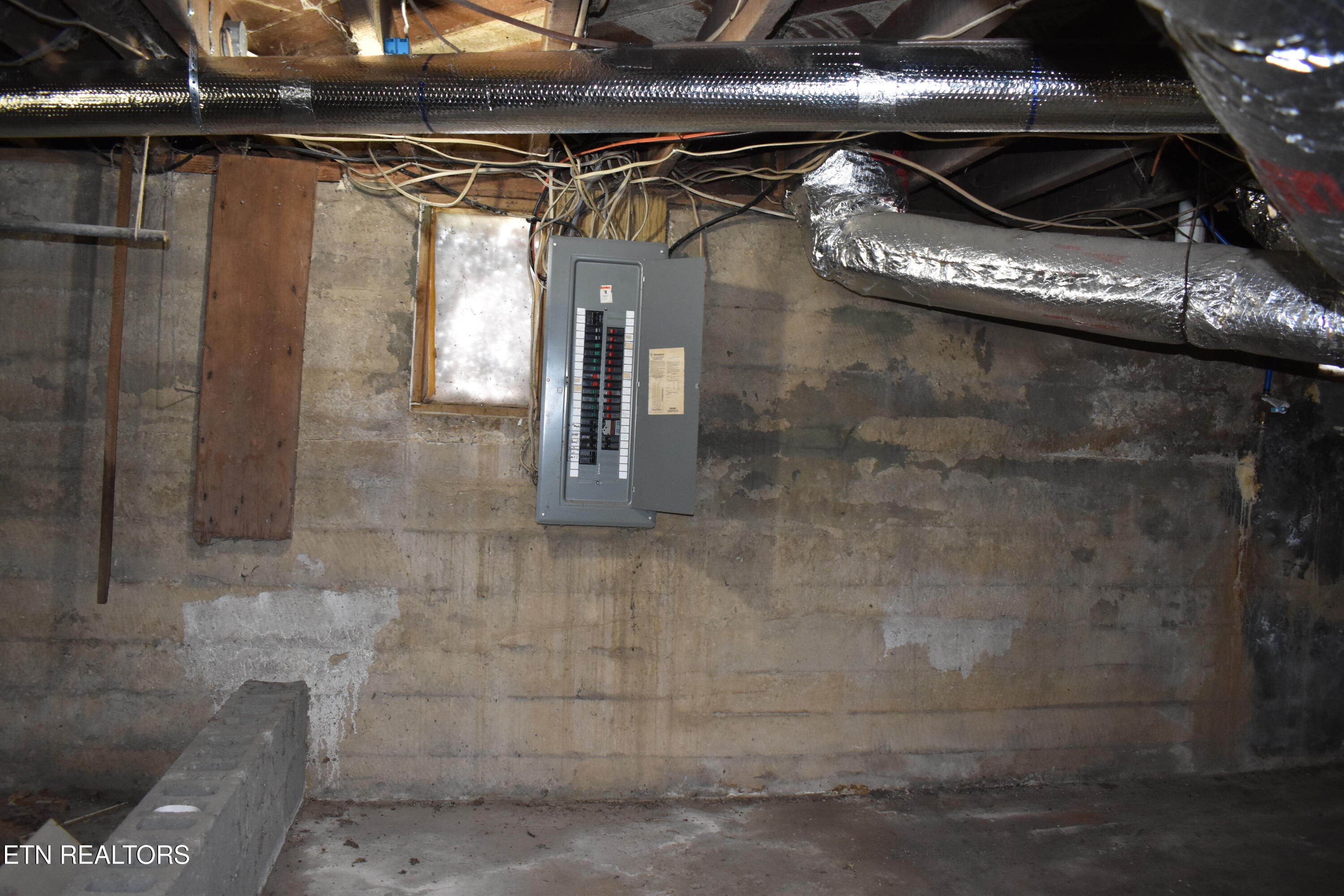 8749 Wilderness Road Ewing, VA 24248 - Photo 22 of 25 DSC_0154